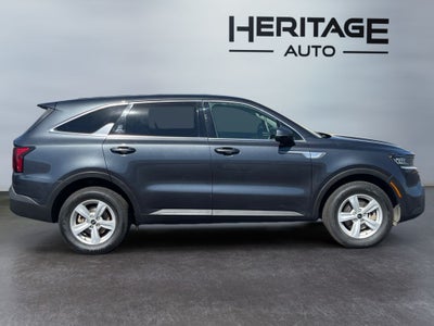2022 Kia Sorento LX