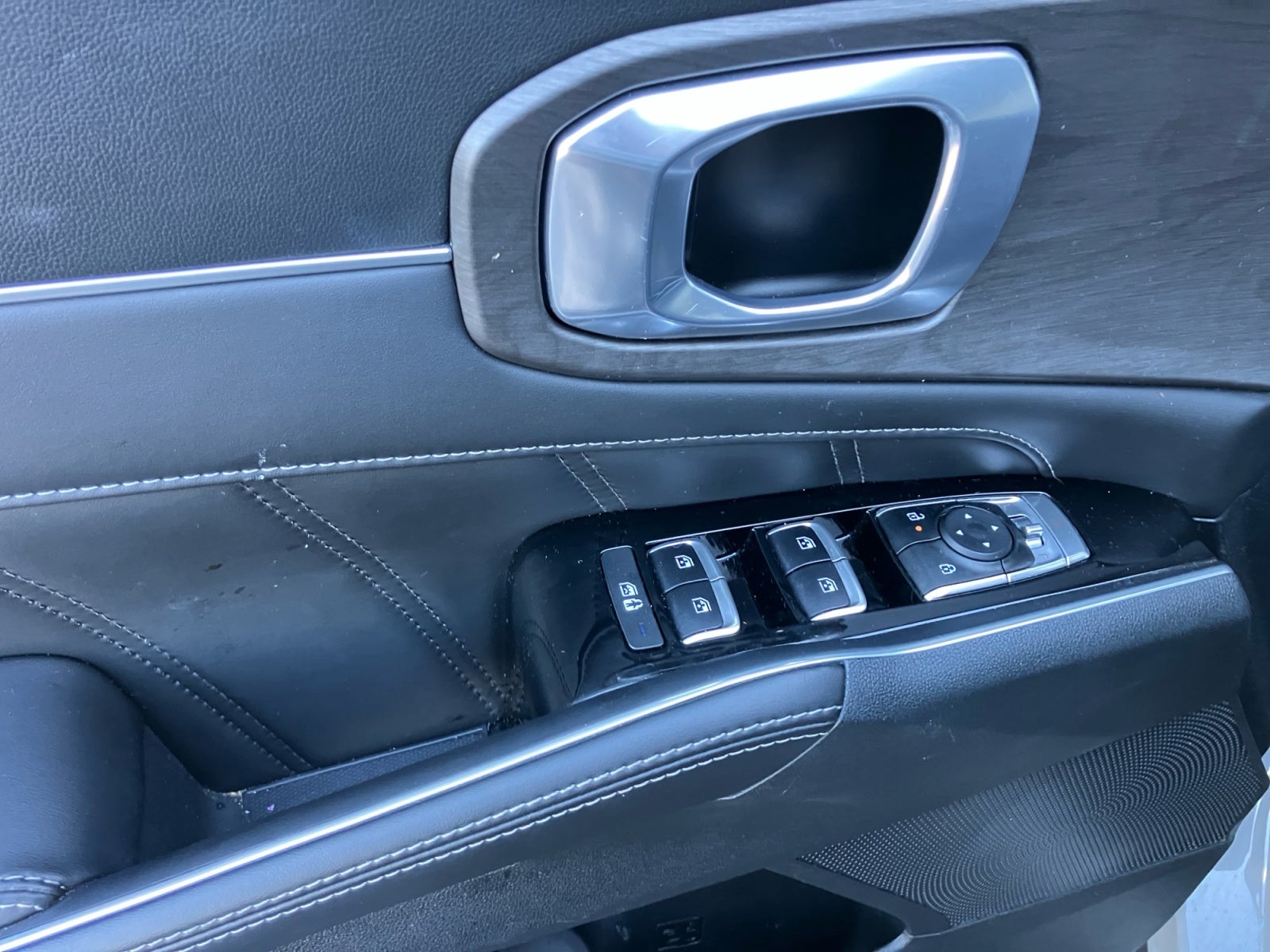 2024 Kia Sorento X-Line SX