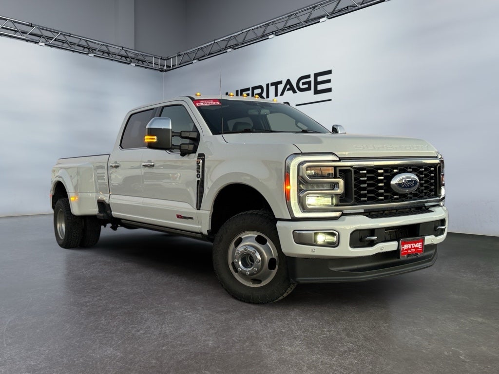 2023 Ford Super Duty F-350 DRW XL