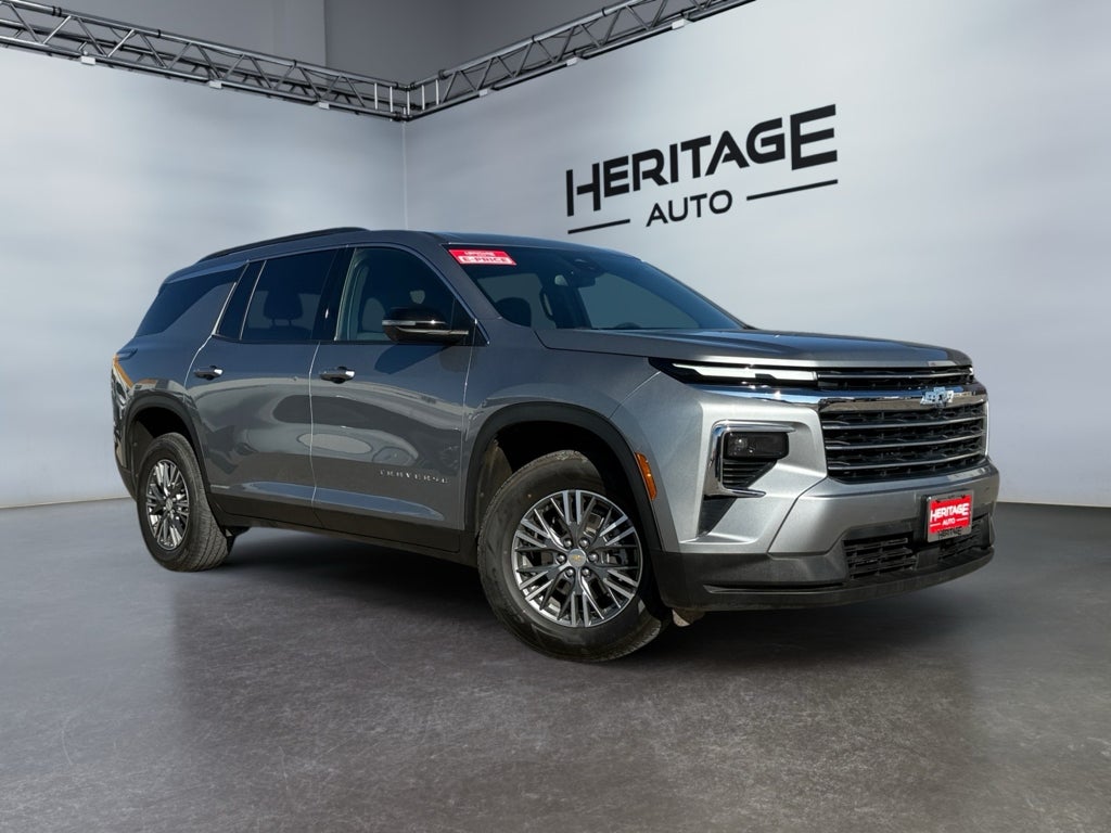 2024 Chevrolet Traverse LT