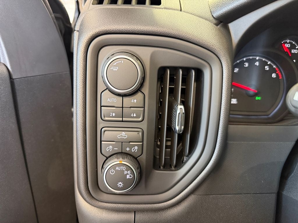 2026 Chevrolet Silverado 1500 Custom Trail Boss - Photo 24