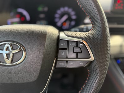 2022 Toyota Sienna XSE