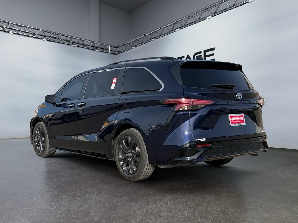 2022 Toyota Sienna XSE
