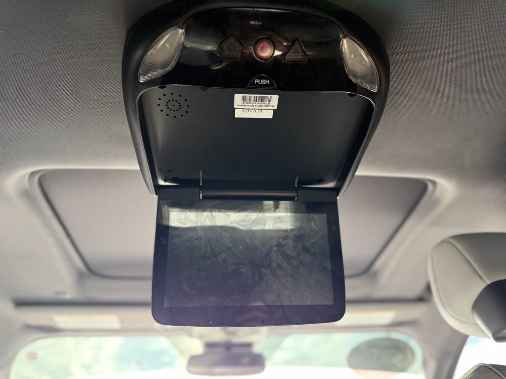 2022 Toyota Sienna XSE