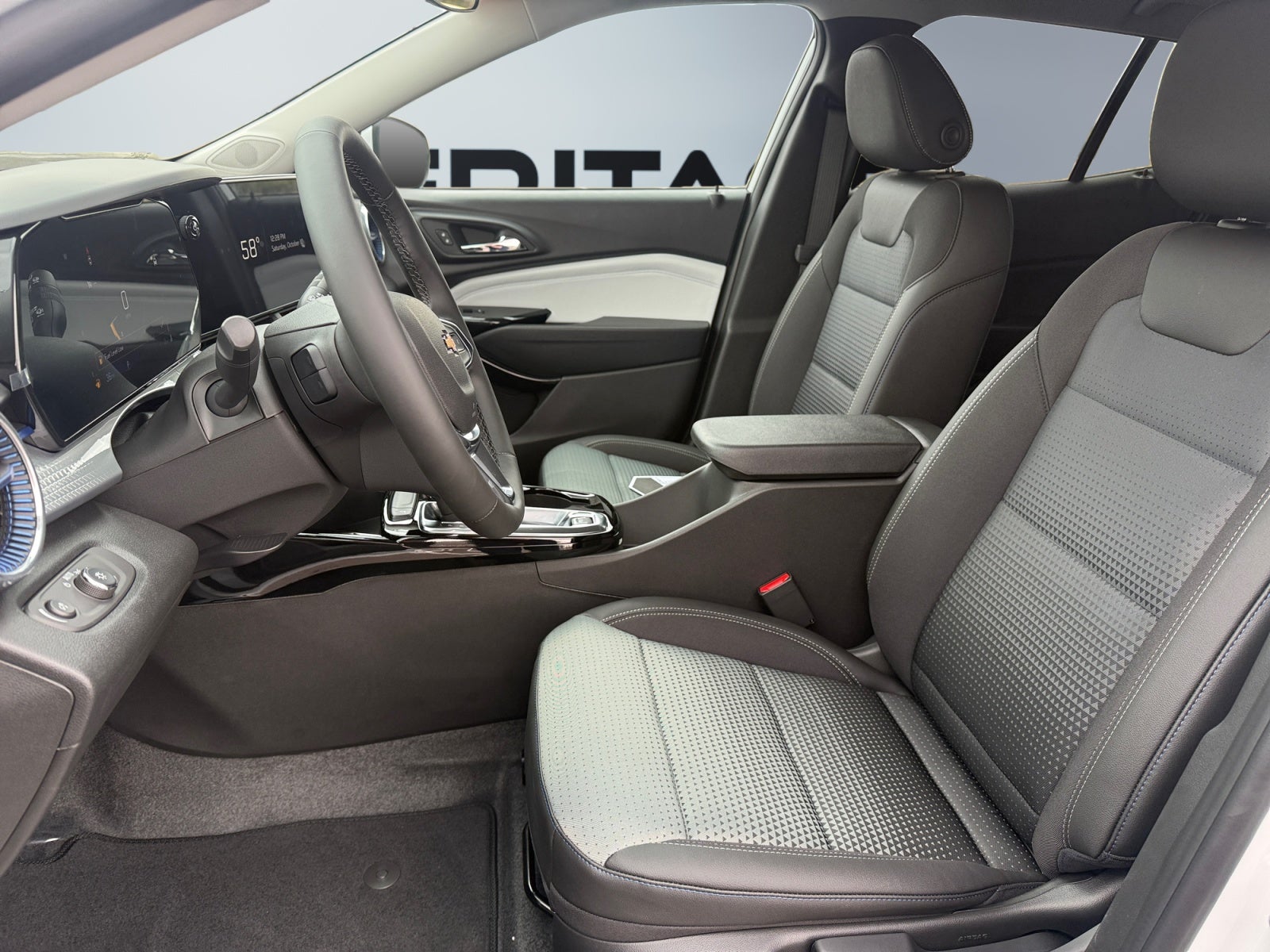 2026 Chevrolet Trax LT - Photo 10