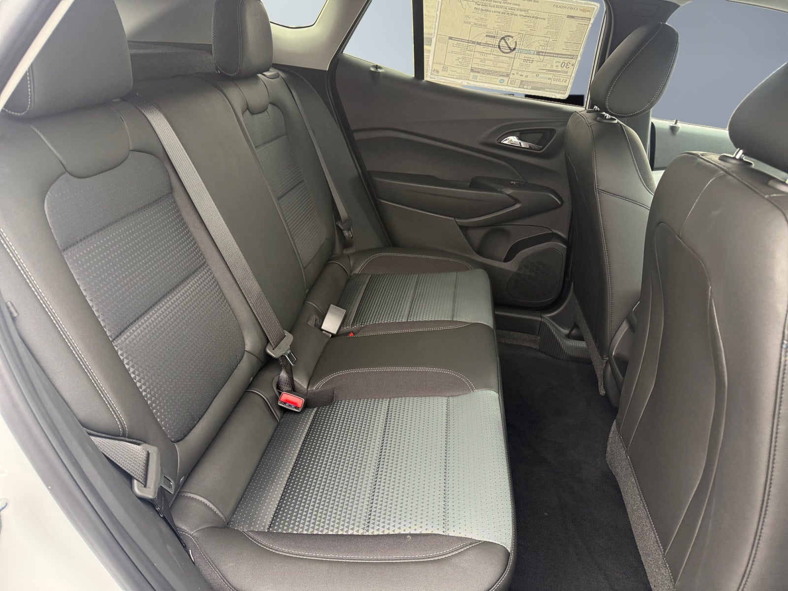 2026 Chevrolet Trax LT - Photo 18
