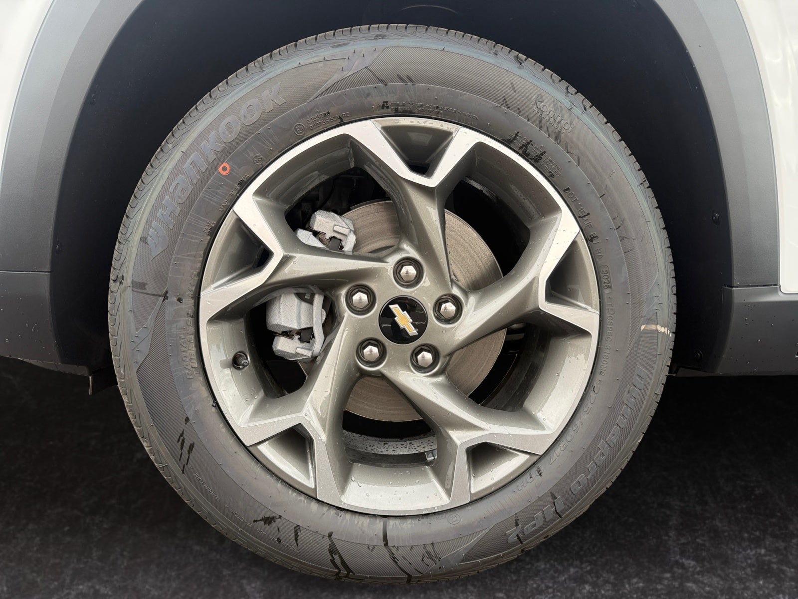 2026 Chevrolet Trax LT - Photo 9